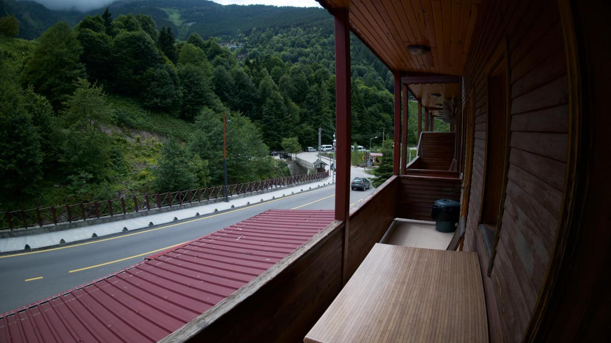 Meric Hotel